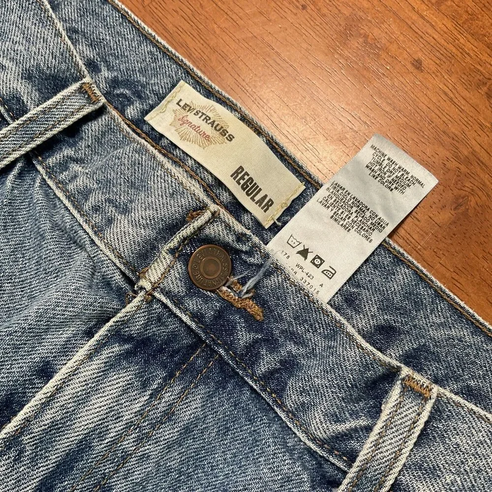 Signature by Levi Strauss & Co. Regular Straight Jeans Men's 40x30 Blue Medium